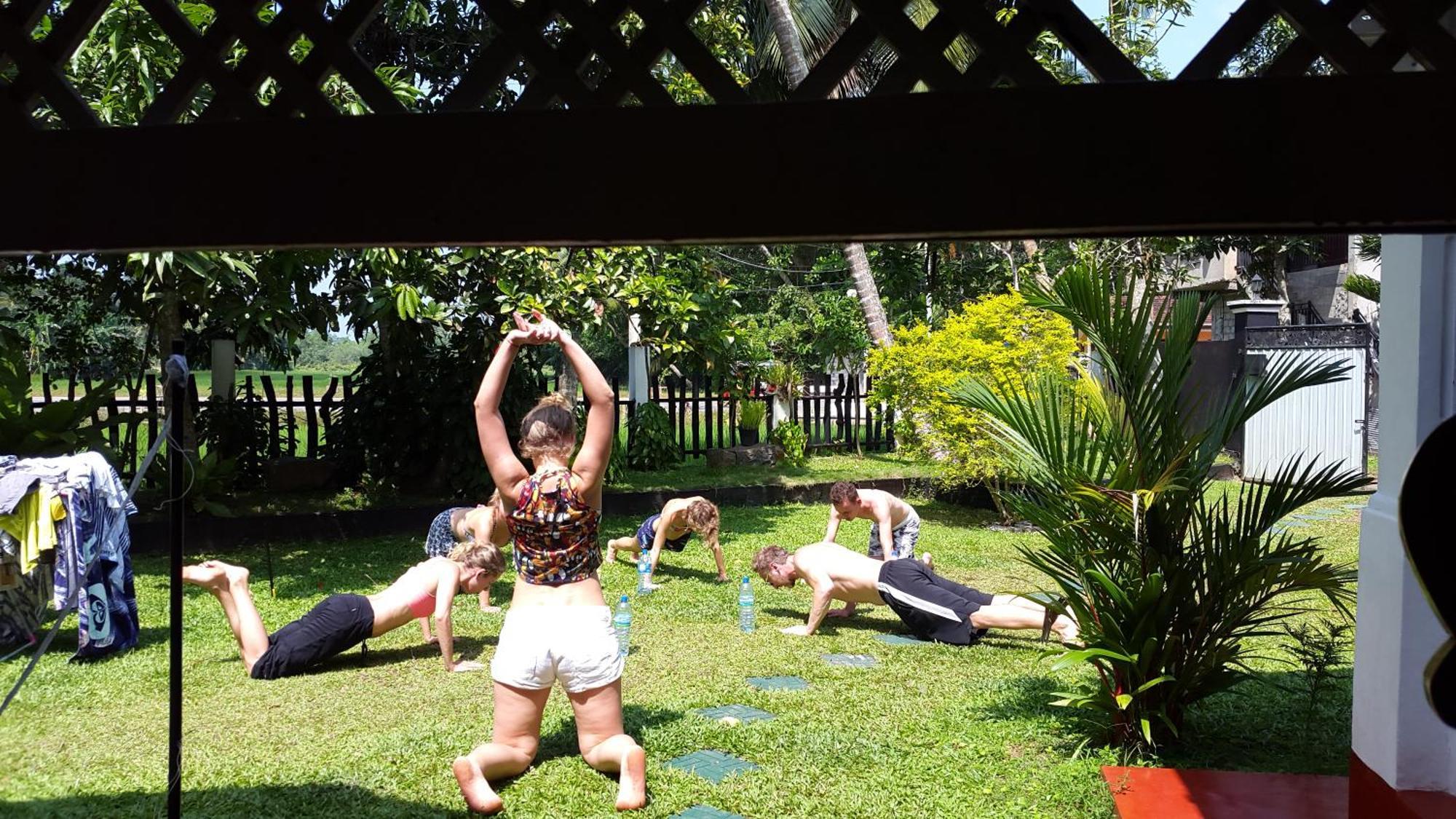Grand Villa Hikkaduwa Bagian luar foto