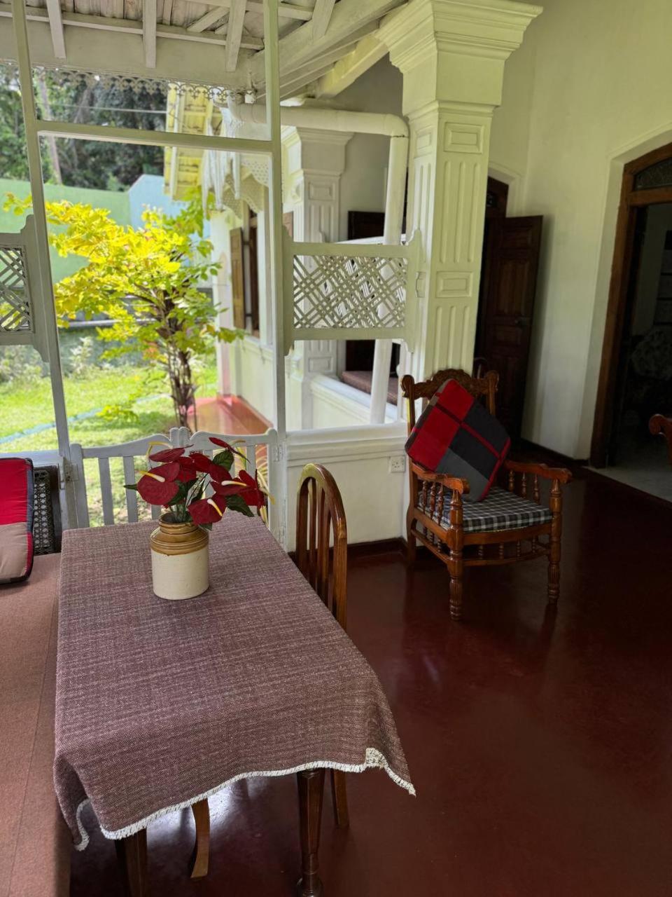 Grand Villa Hikkaduwa Bagian luar foto