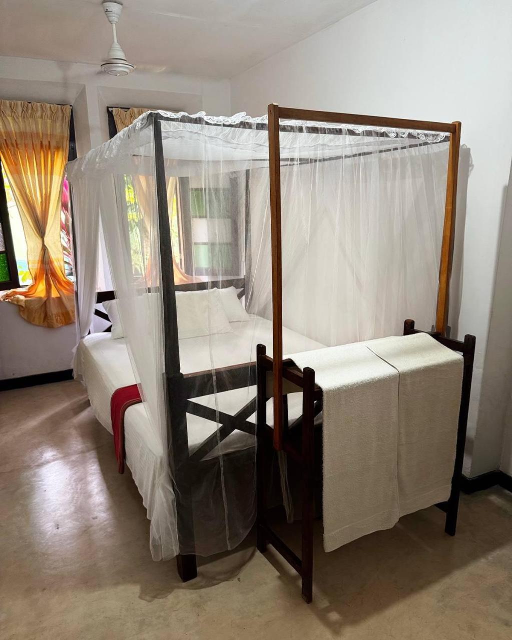 Grand Villa Hikkaduwa Bagian luar foto